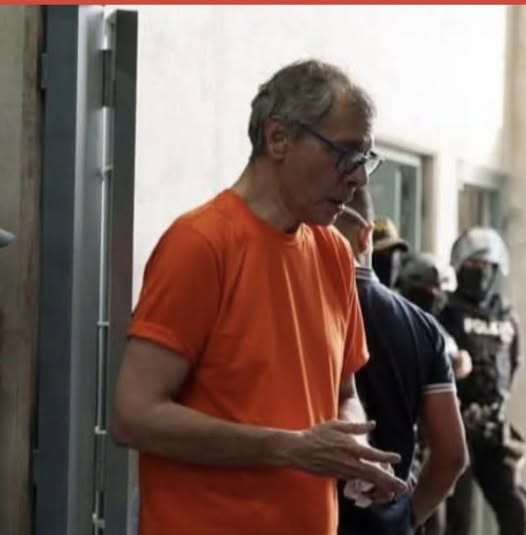 ¿PORQUE JORGE GLAS CALLA Y PAGA CON LA CÁRCEL, EL DAÑO QUE VARIOS CORREISTAS HAN HECHO AL PAÍS?