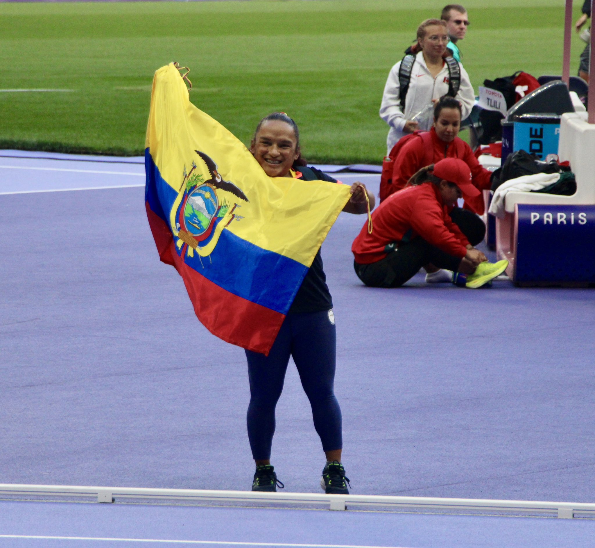 "ECUADOR SEGUNDA DE BRONCE CON ESTÉFANY LÓPEZ EN LOS JUEGOS PARALÍMPICOS EN PARÍS 2024".-