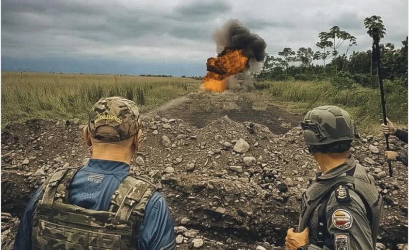 EN GUAYAS, FUERZAS ARMADAS DESTRUYE PISTA CLANDESTINA PARA NARCOTRAFICO.-