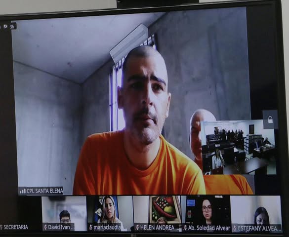 PATRICIO HIDALGO, UN ABOGADO DE AQUILES ÁLVAREZ RENUNCIA A SU DEFENSA.-