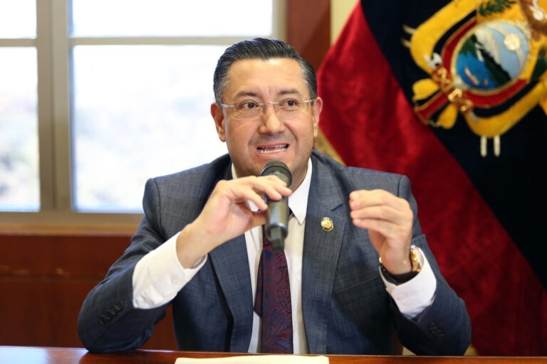 JUDICATURA ABRE SUMARIO CONTRA IVÁN SAQUICELA POR PRESUNTA PARTICIPACIÓN POLÍTICA CUANDO AÚN ERA JUEZ.